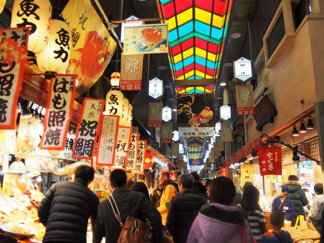 京都の錦市場で食べ歩きにおすすめな名物グルメのお店10選！
