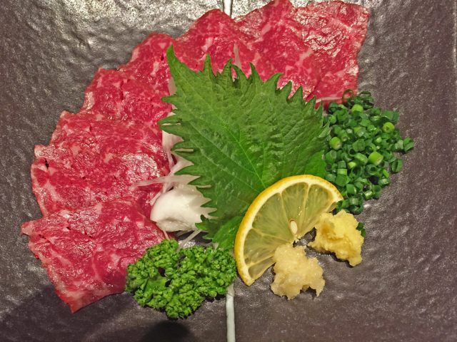 美味い馬肉を食らう 熊本で人気の高いおすすめの馬刺しの名店10選 Seeingjapan