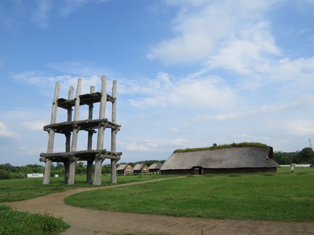 1. The sightseeing spot where you can see the ruins from the Jomon period