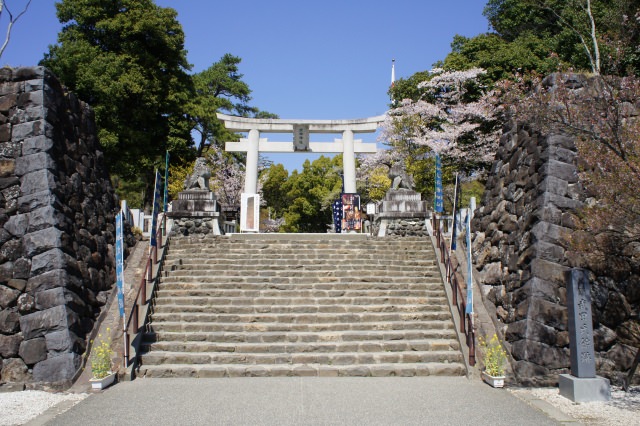 2. 戦国時代の英雄がいる地。甲府観光では外せないスポット「武田神社」